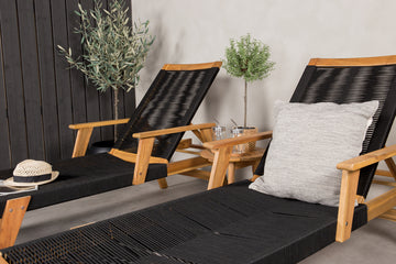 LITTLE JOHN offer: 2 sun beds and CHANIA side table