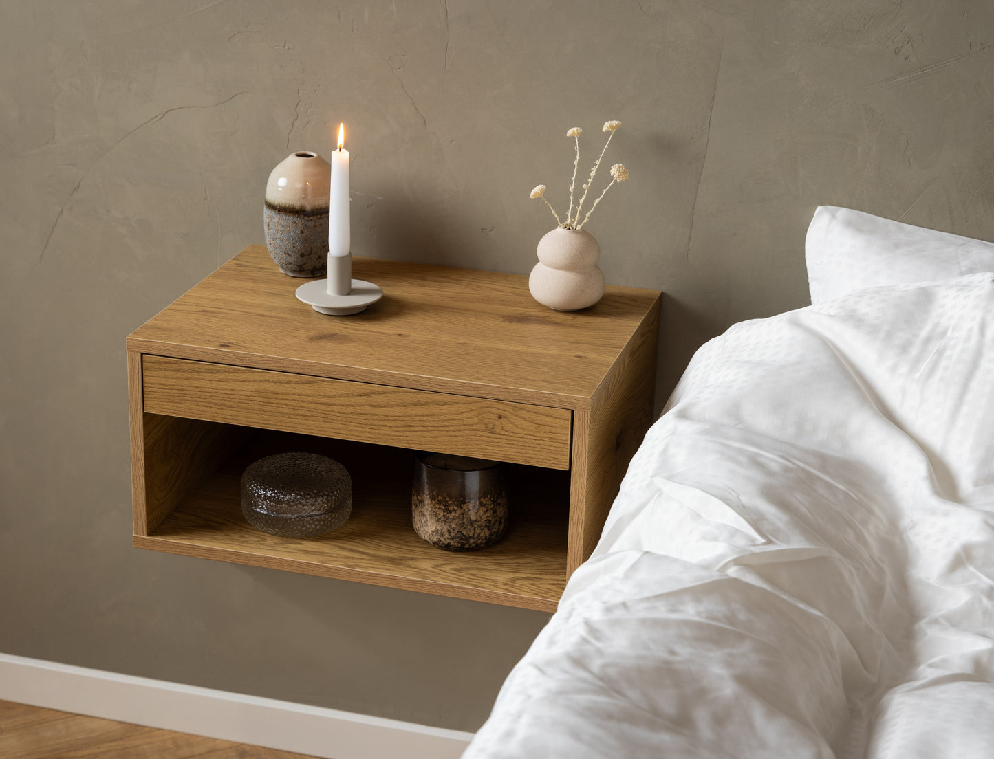 Cholet bedside table