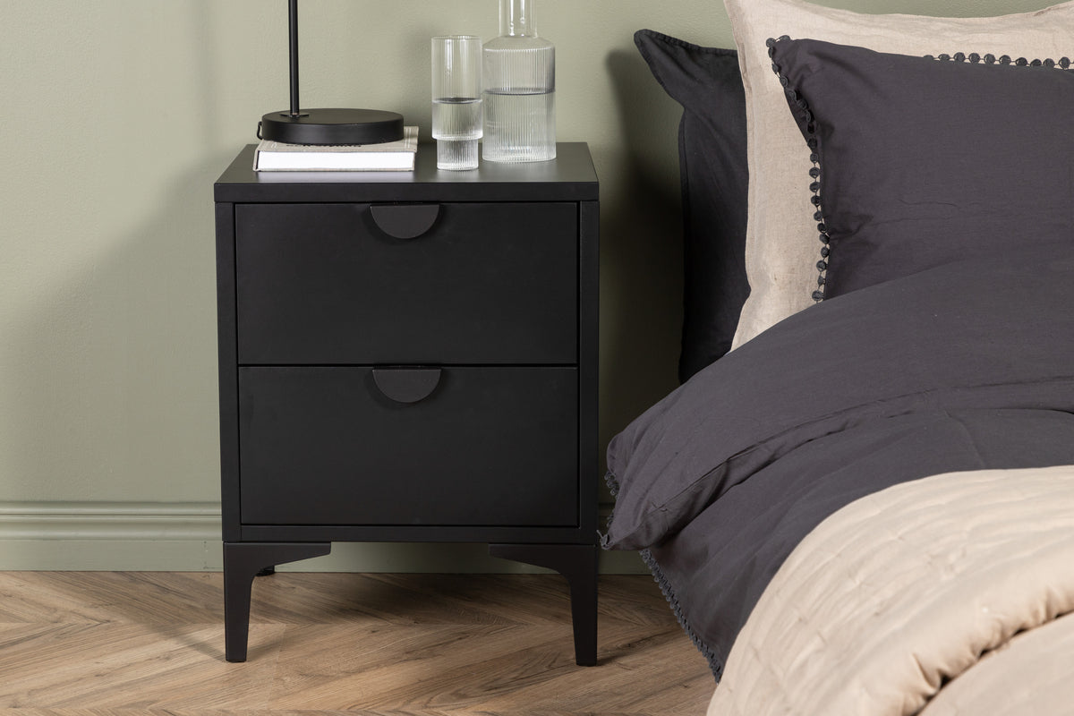 PIRING bedside table