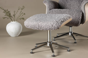 Hågon lounge chair with footstool