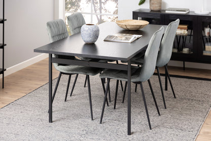 Angus dining table