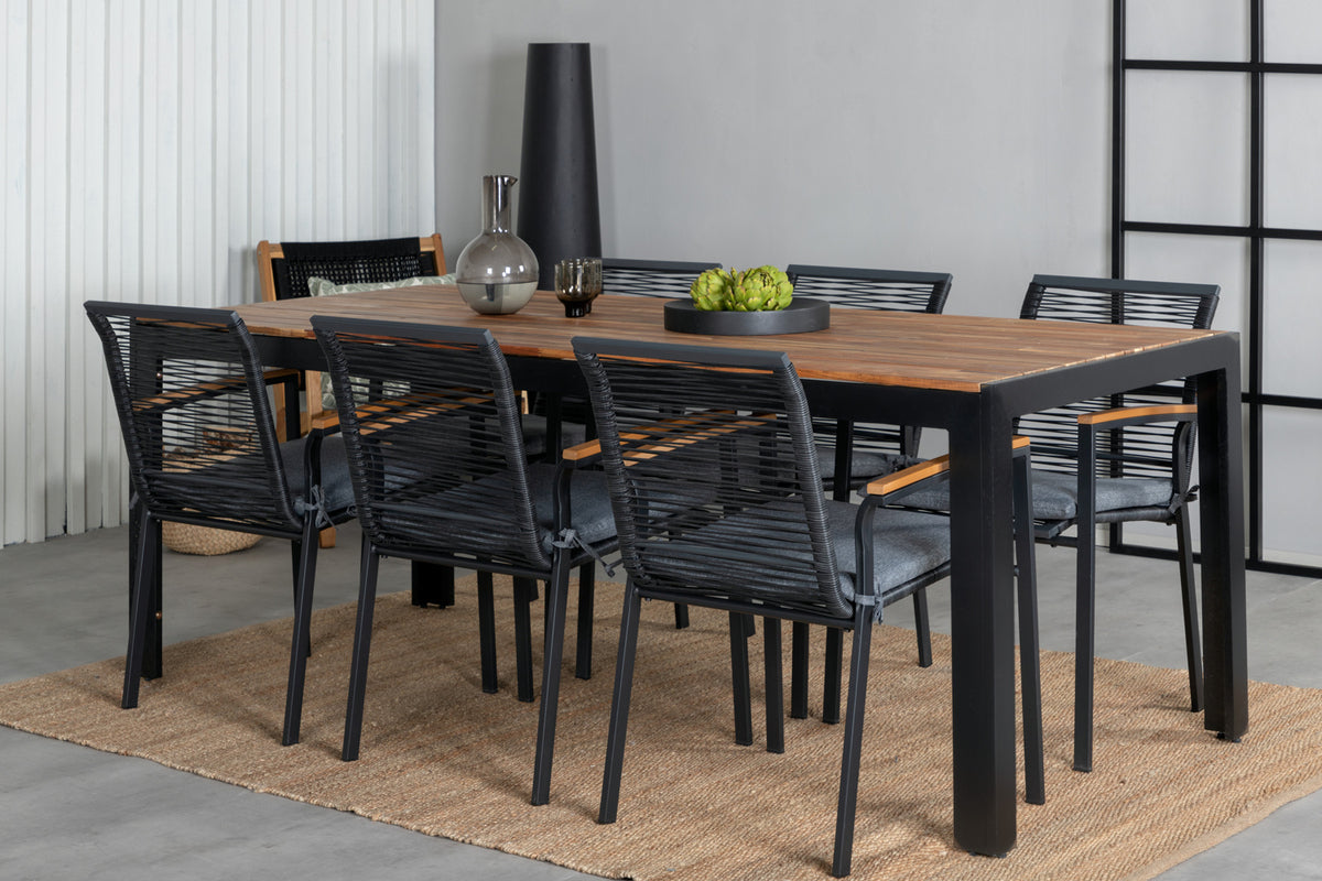 BOIS table with chairs set