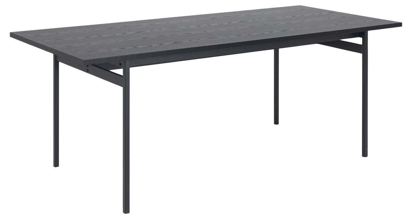 Angus dining table